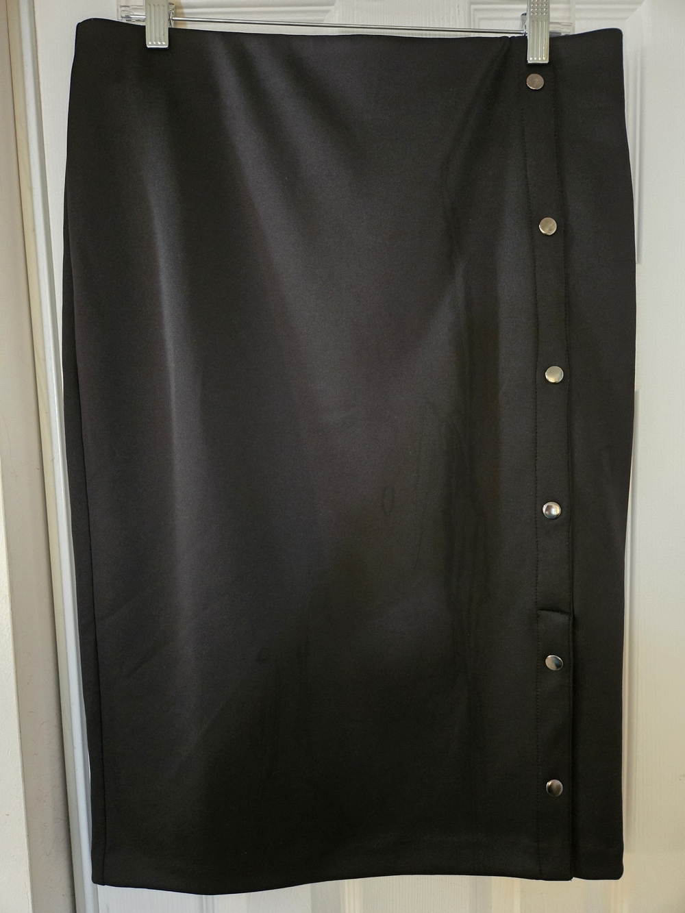 BOLD elements Black Pencil Skirt with Side Button Trim
